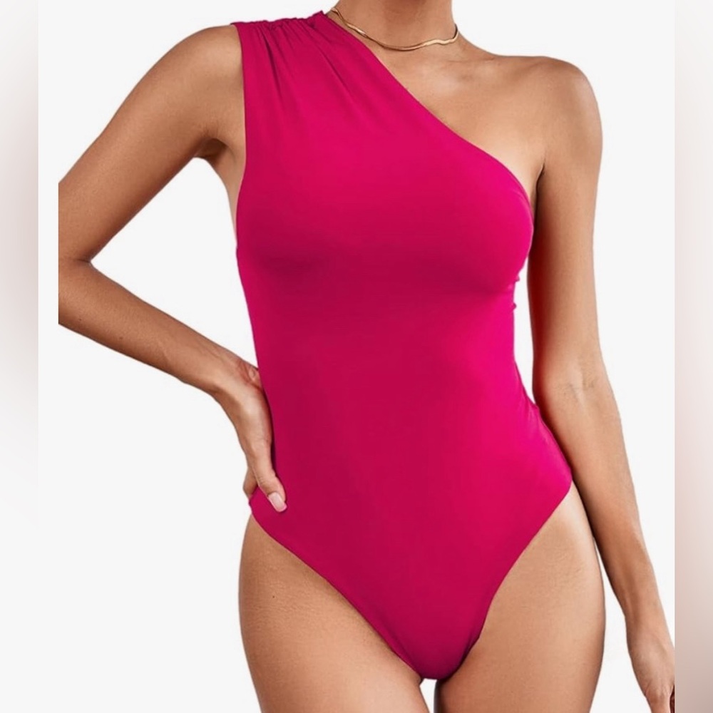 Womens Pink One Piece One Shoulder Ruched Bodysuit / Large